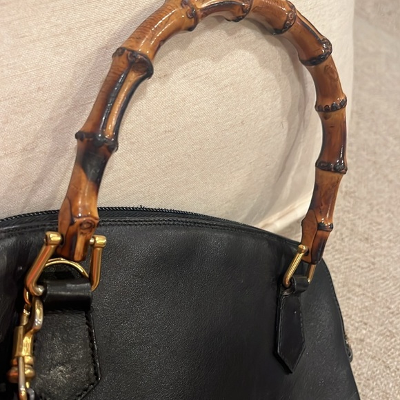Gucci Diana bag w  bamboo handles and one crossbody strap. EUC vintage 1991 HTF - Picture 8 of 8